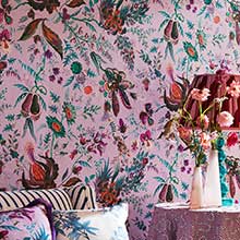 Papel pintado Wonderland Floral - Amatista/lapislázuli/rubí - de Harlequin