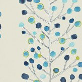 Papier peint Berry Tree - Bleu / vert - Scion. Cliquez pour en savoir plus et lire la description.