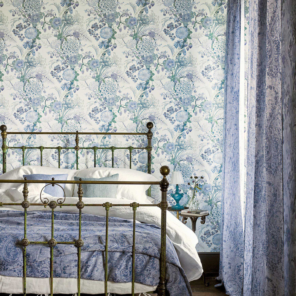 Carlotta Wallpaper - Lilac - by Osborne & Little
