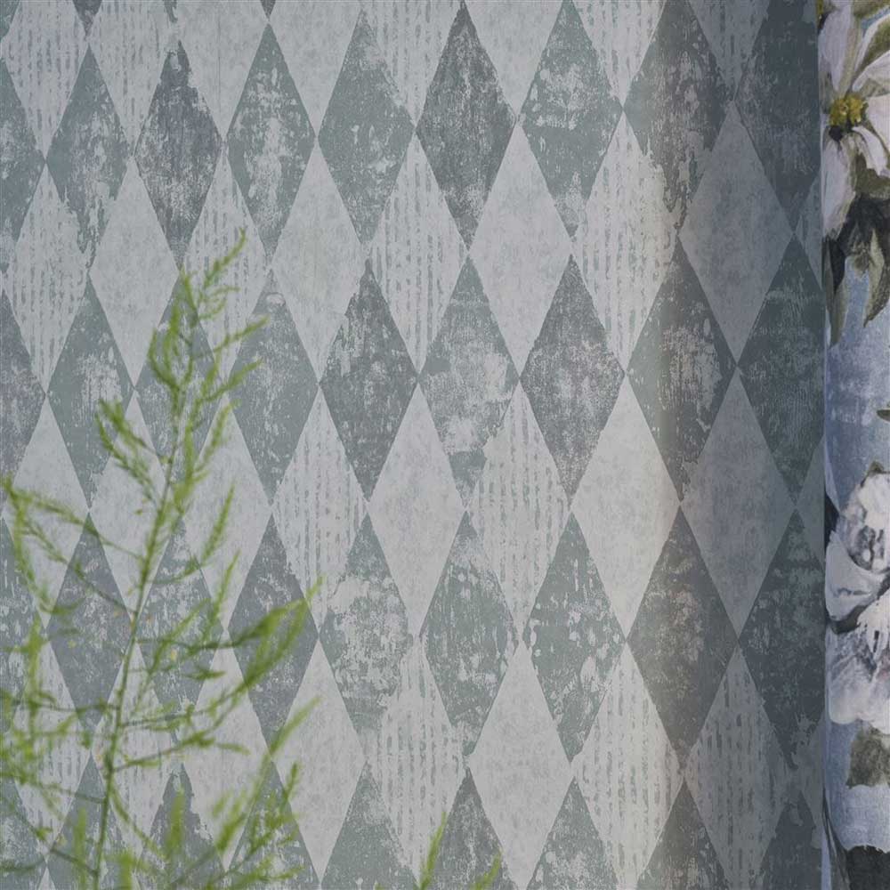 Arlecchino Wallpaper - Concrete - by Designers Guild