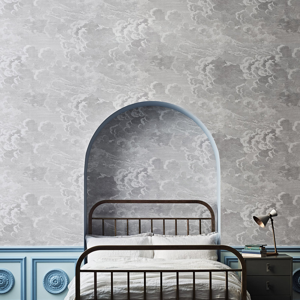 Nuvolette Wallpaper - Soot / Snow - by Cole & Son