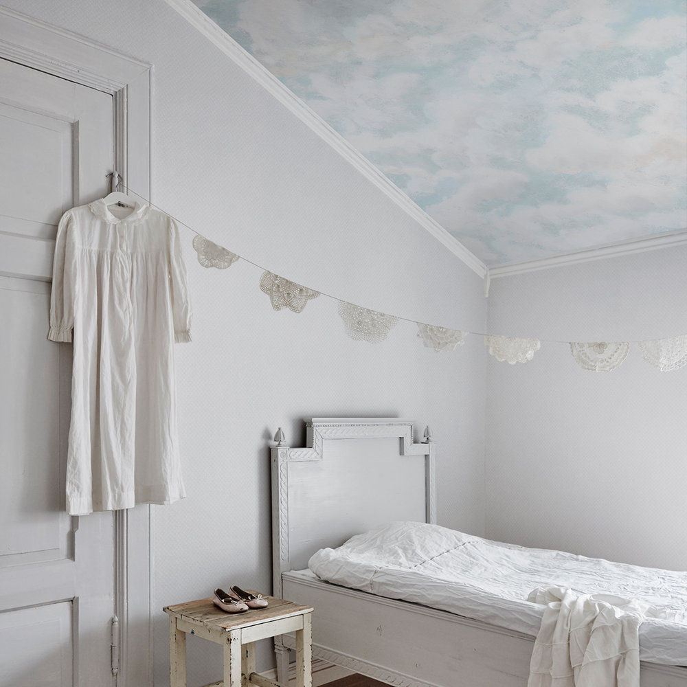 Himmel Mural - Sky Blue / White - by Sandberg