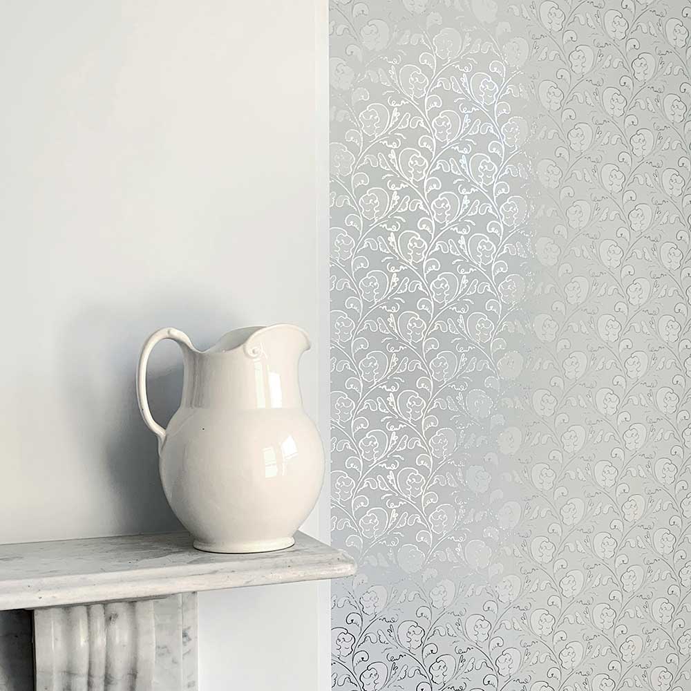 Dream Wallpaper - Silver / Putty White - by Polly Dunbar Decoration