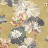Papier peint Water Lilies - Miel - 1838 Wallcoverings. Cliquez pour en savoir plus et lire la description.