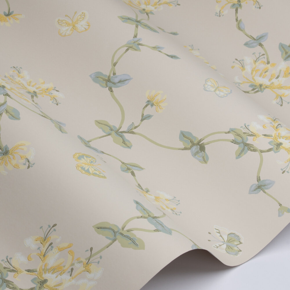 Honeysuckle Garden Wallpaper - Lime - by Colefax and Fowler