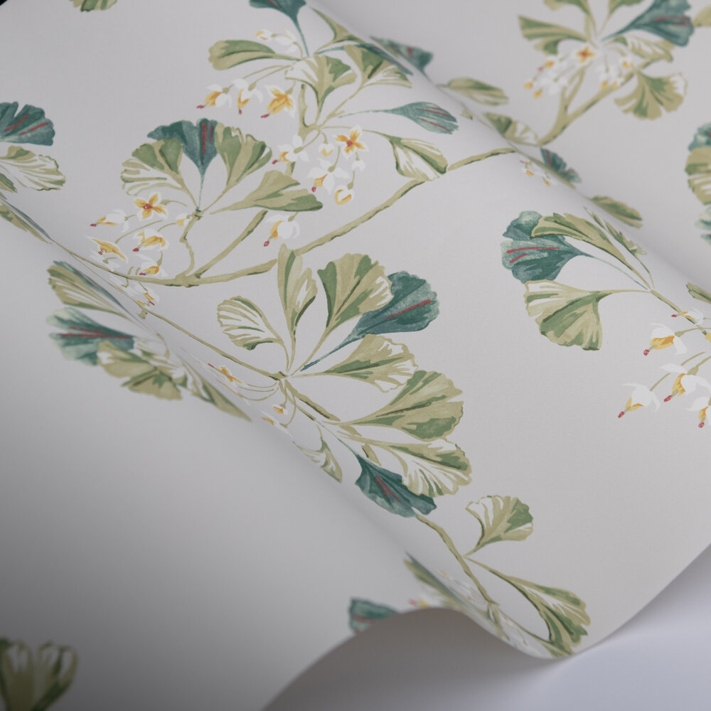Greenacre Wallpaper - Leaf Green - by Colefax and Fowler