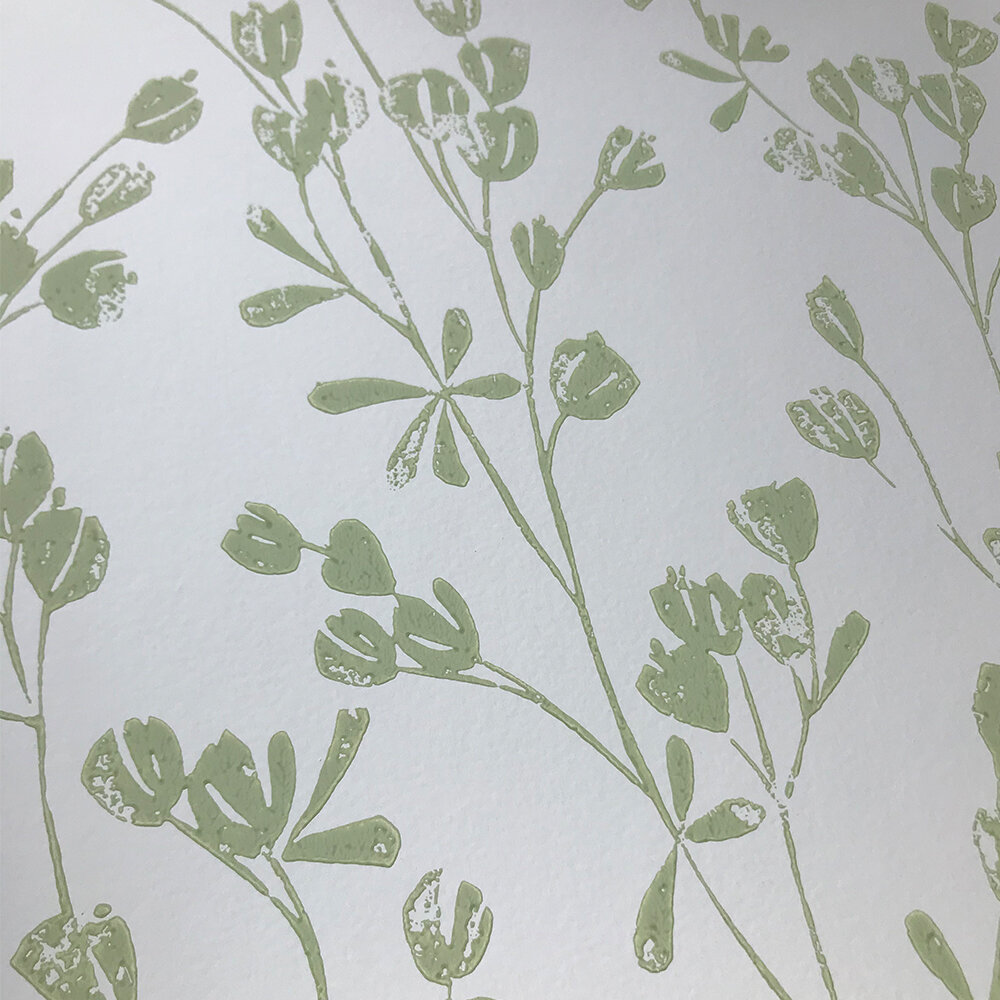 Ines Wallpaper - Green - by Jane Churchill