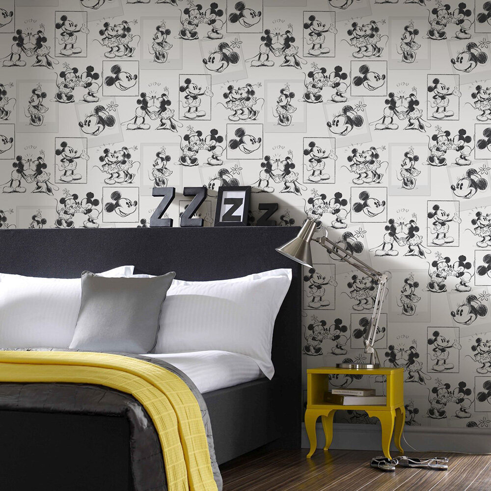 Mickey & Minnie sketch Wallpaper - White - by Kids @ Home