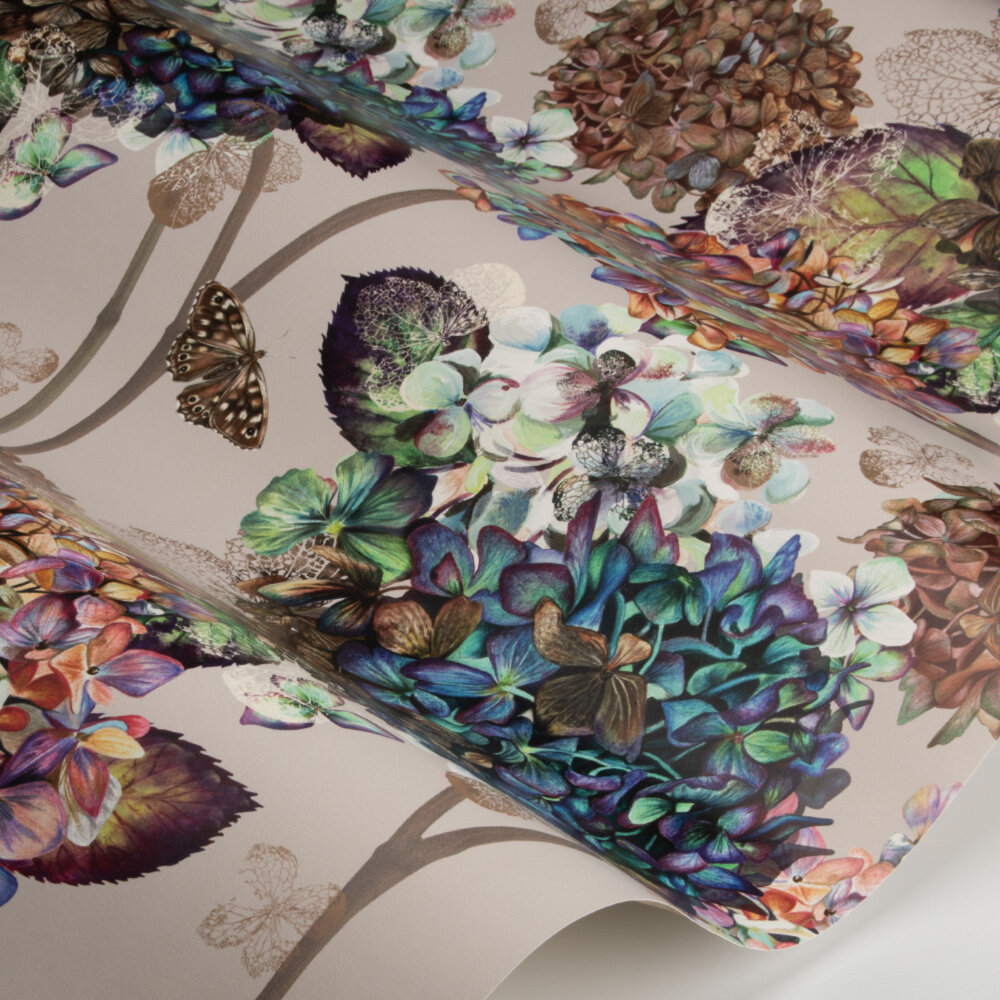 Papier peint Autumn Hydrangea - Galet - Isabelle Boxall