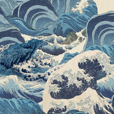 Papier peint Sea Waves - Bleu clair - Mind the Gap. Cliquez pour en savoir plus et lire la description.