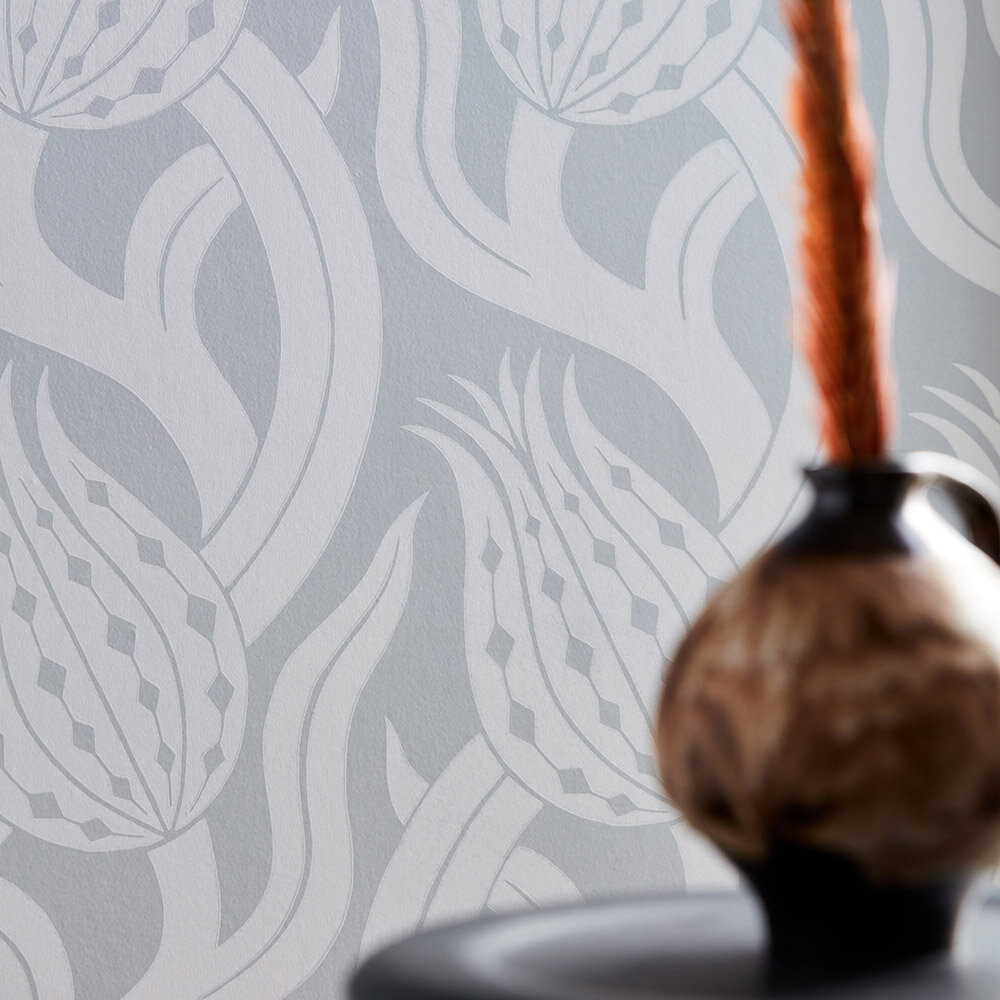 Persian Tulip Wallpaper - Quartz Grey - by Zoffany