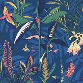 Papier peint The Tropics - Bleu profond - Brand McKenzie. Cliquez pour en savoir plus et lire la description.