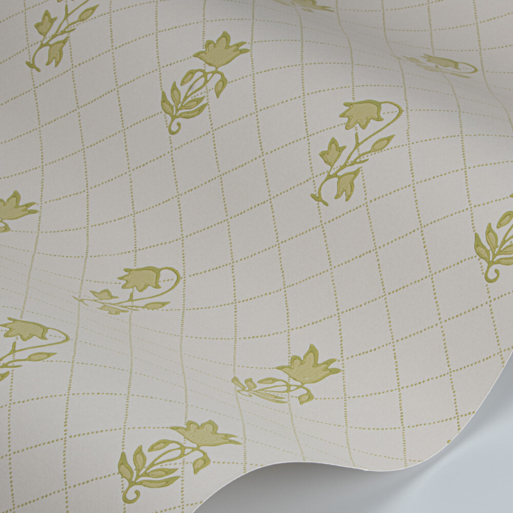 Berkleley Sprig Wallpaper - Lime - by Colefax and Fowler