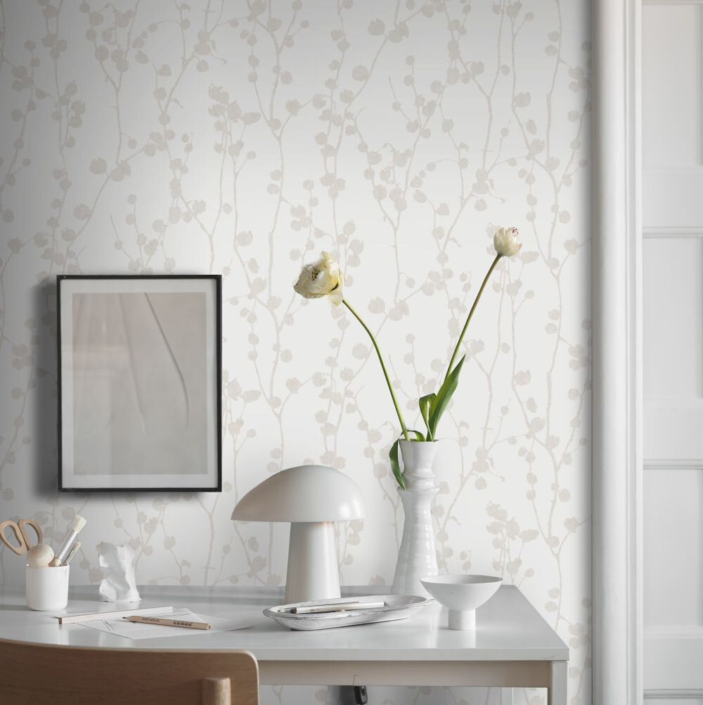 Disa Wallpaper - Ivory - by Boråstapeter