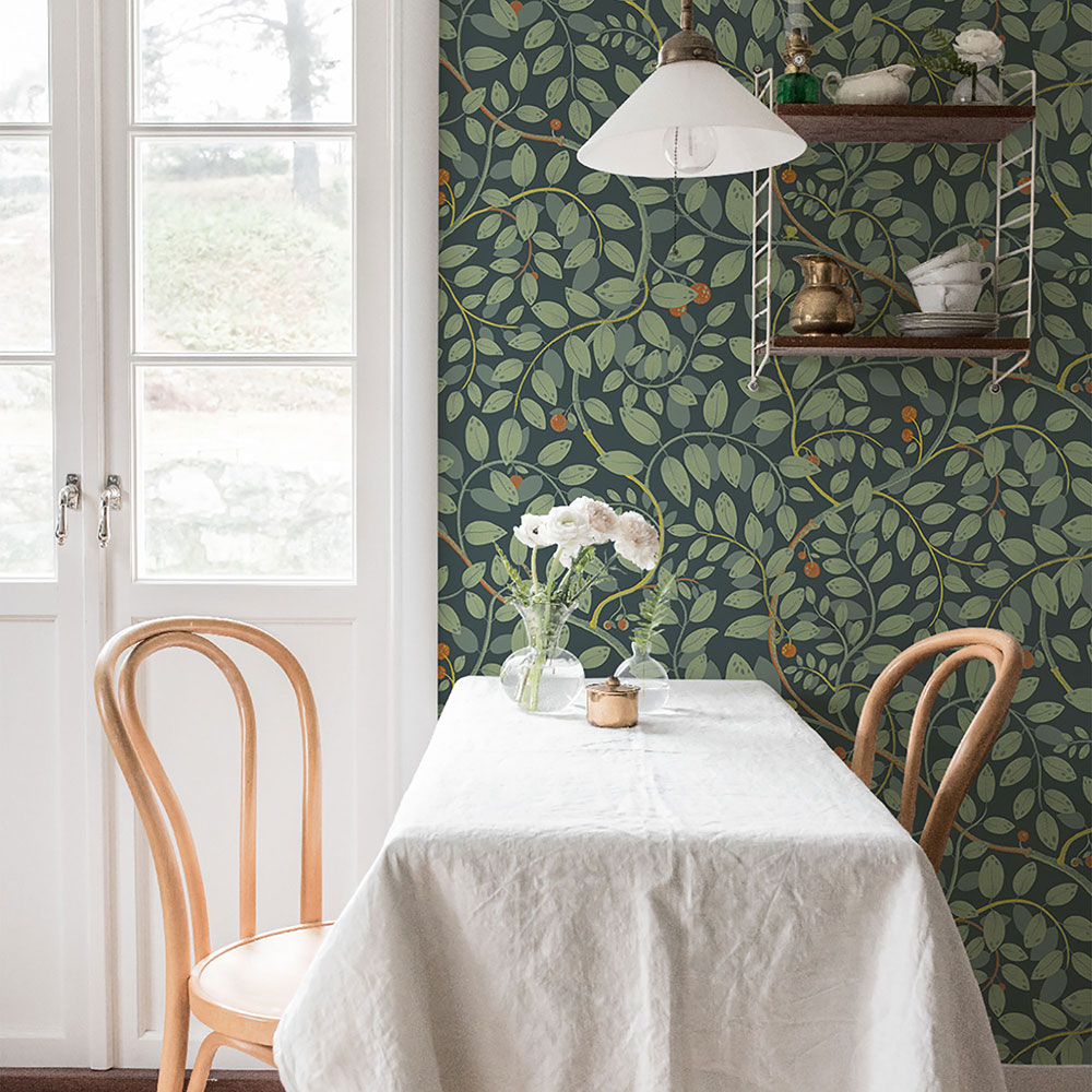 Kirke Wallpaper - Green - by Galerie