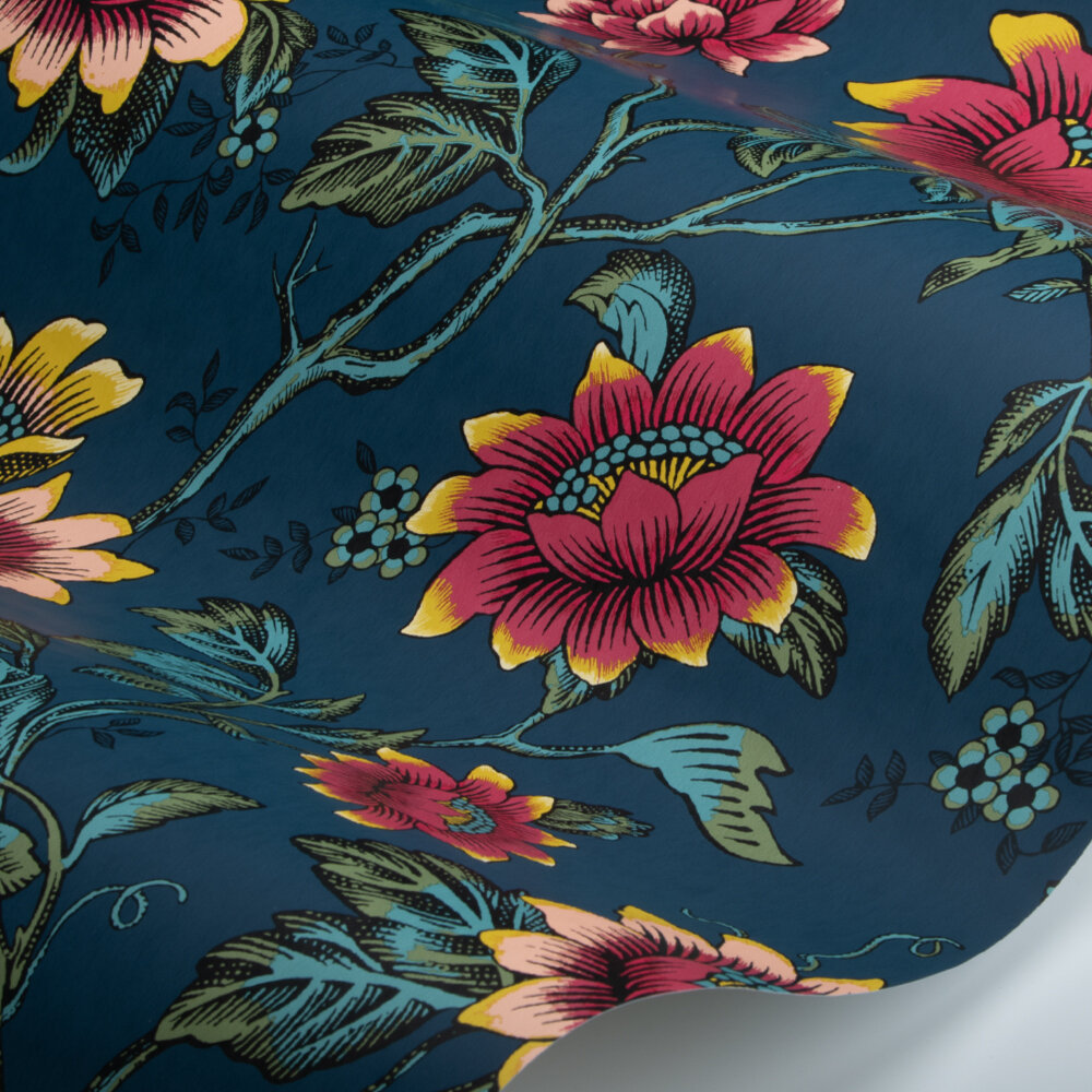 Tonquin Wallpaper - Midnight - by Wedgwood by Clarke & Clarke