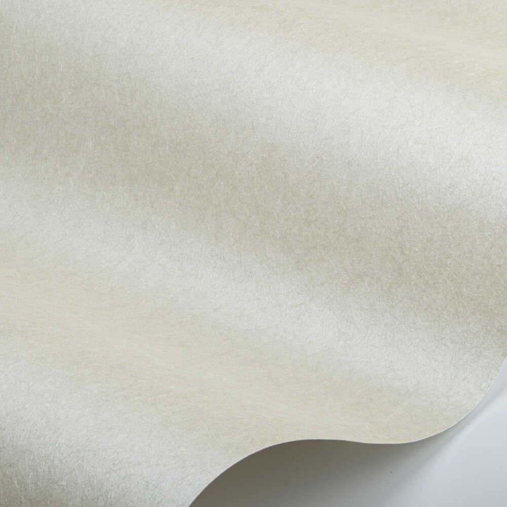 Silky Wallpaper - Pearl - by Chivasso