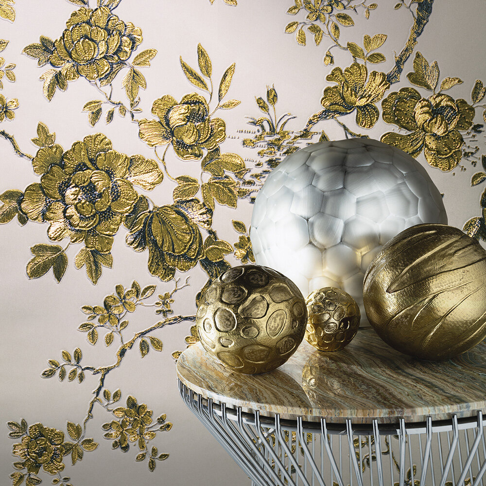 Embroidered Fiore Wallpaper - White/Gold - by Roberto Cavalli