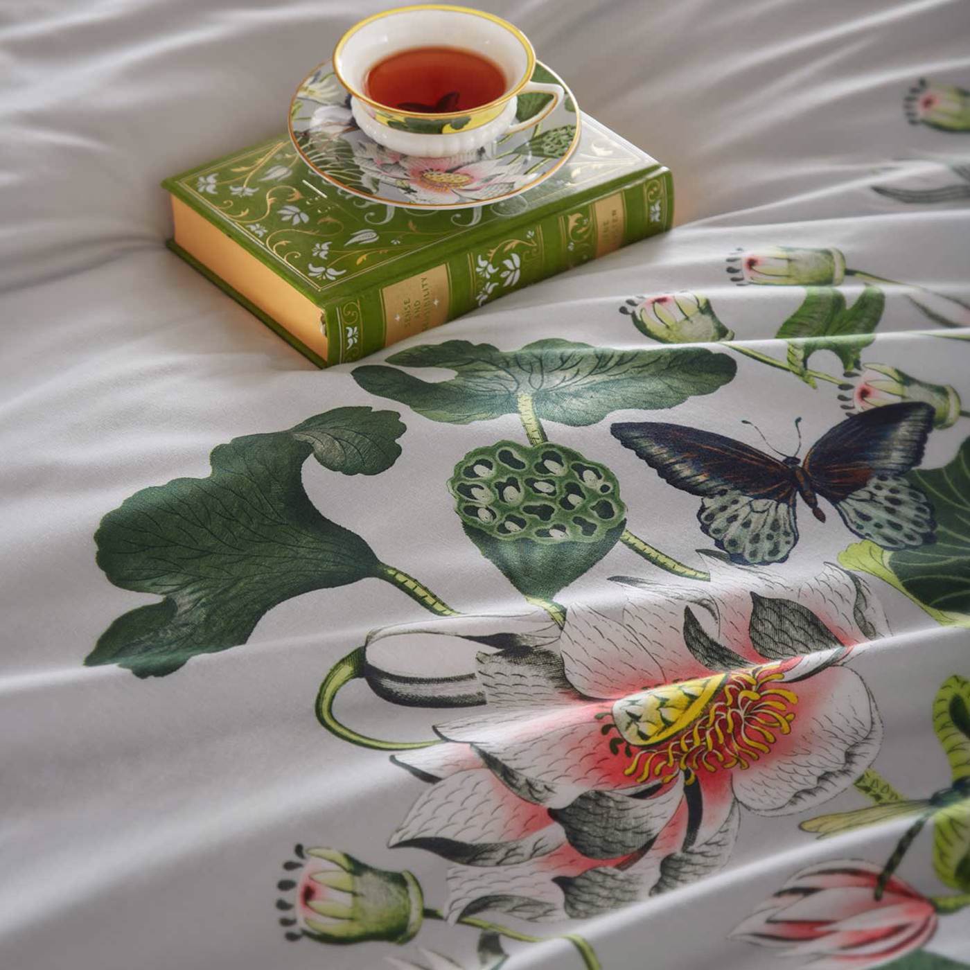 Waterlily Double Duvet Set Bedding - Dove - by Wedgwood by Clarke & Clarke