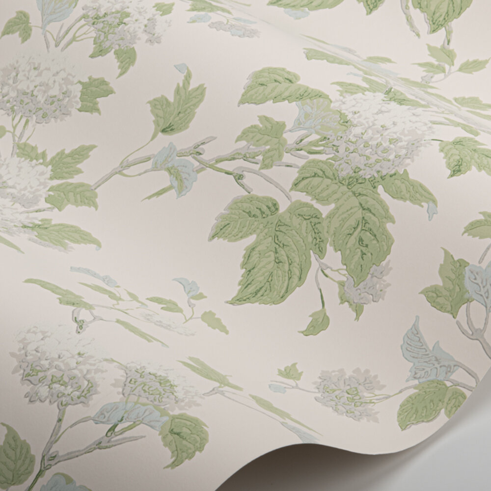 Chantilly Wallpaper - Silver - by Colefax and Fowler
