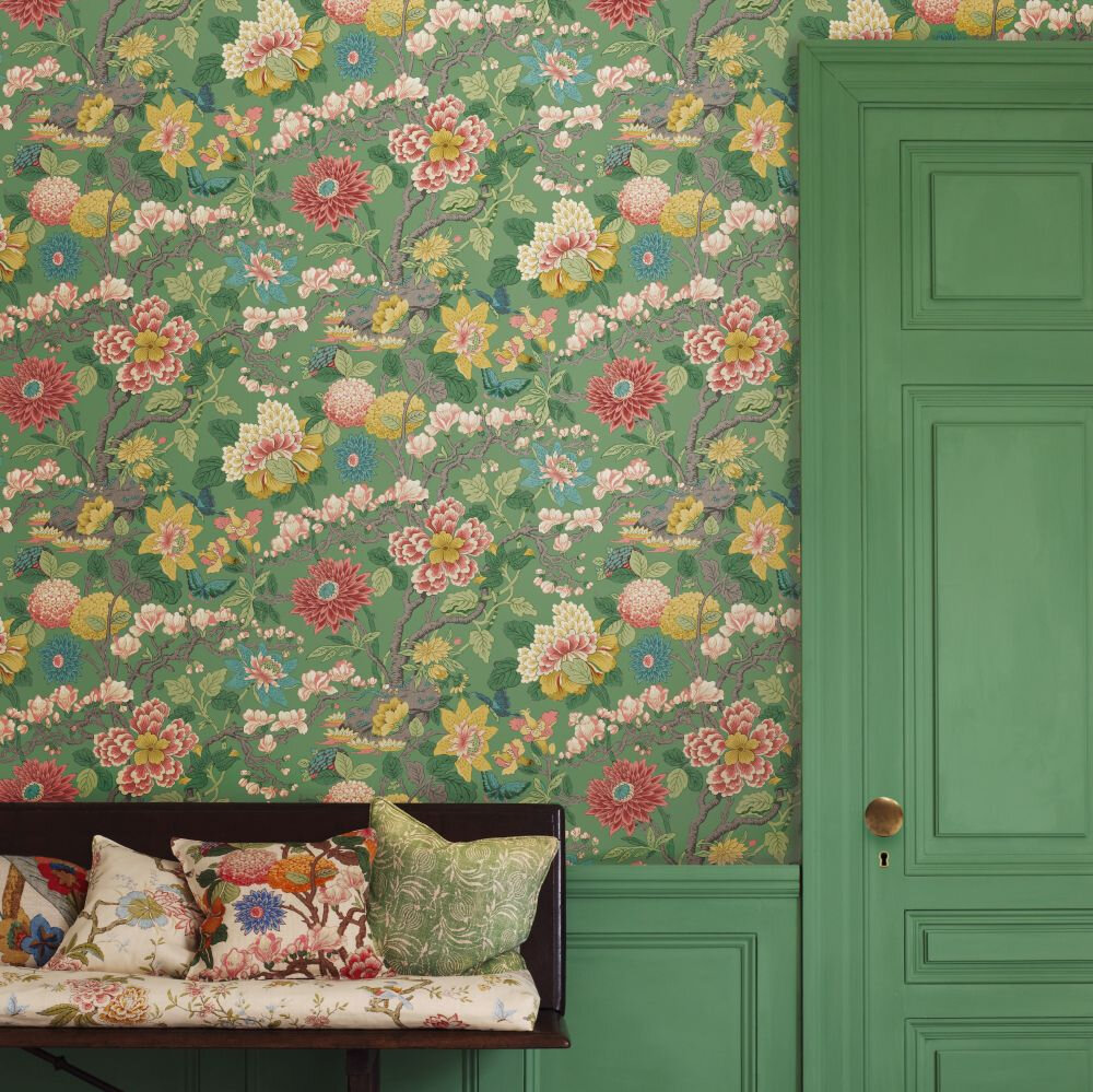 Little Magnolia Wallpaper - Emerald - by G P & J Baker