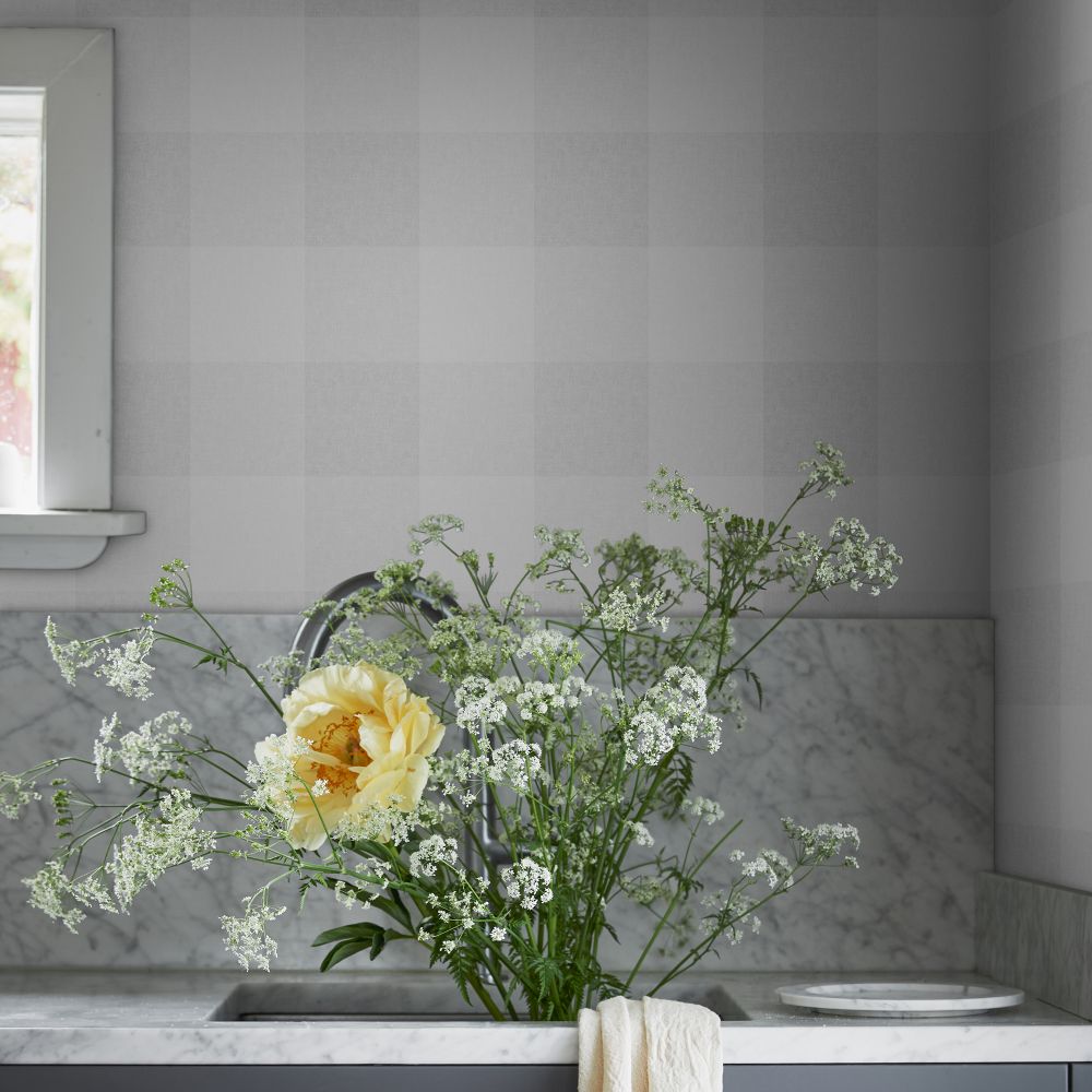 Lykke Wallpaper - Mineral Grey - by Sandberg