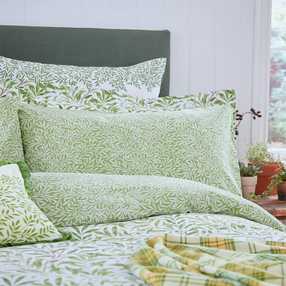 Wiilow Bough Standard Pillowcase Pair - Leaf Green - by Morris