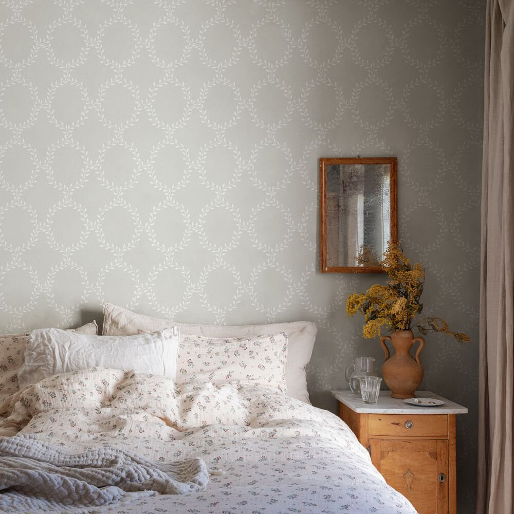 Wilma Wallpaper - Grey - by Sandberg