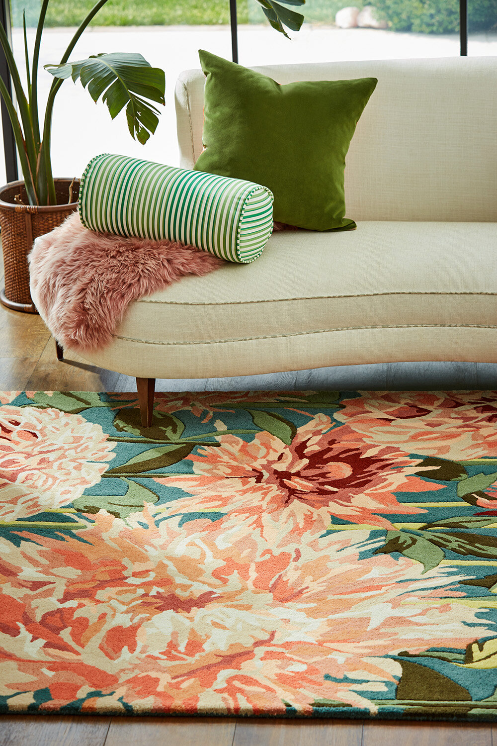 Dahlia Rug - Coral/ Wilderness - by Harlequin
