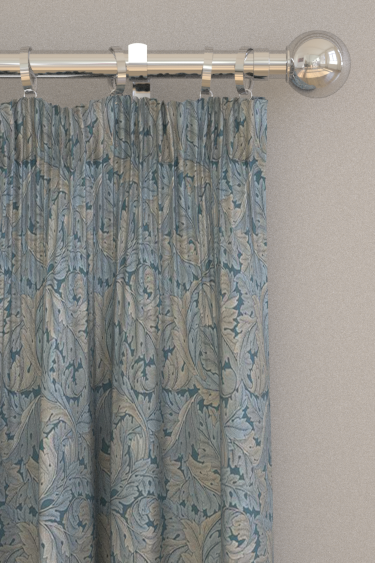 Pencil pleats