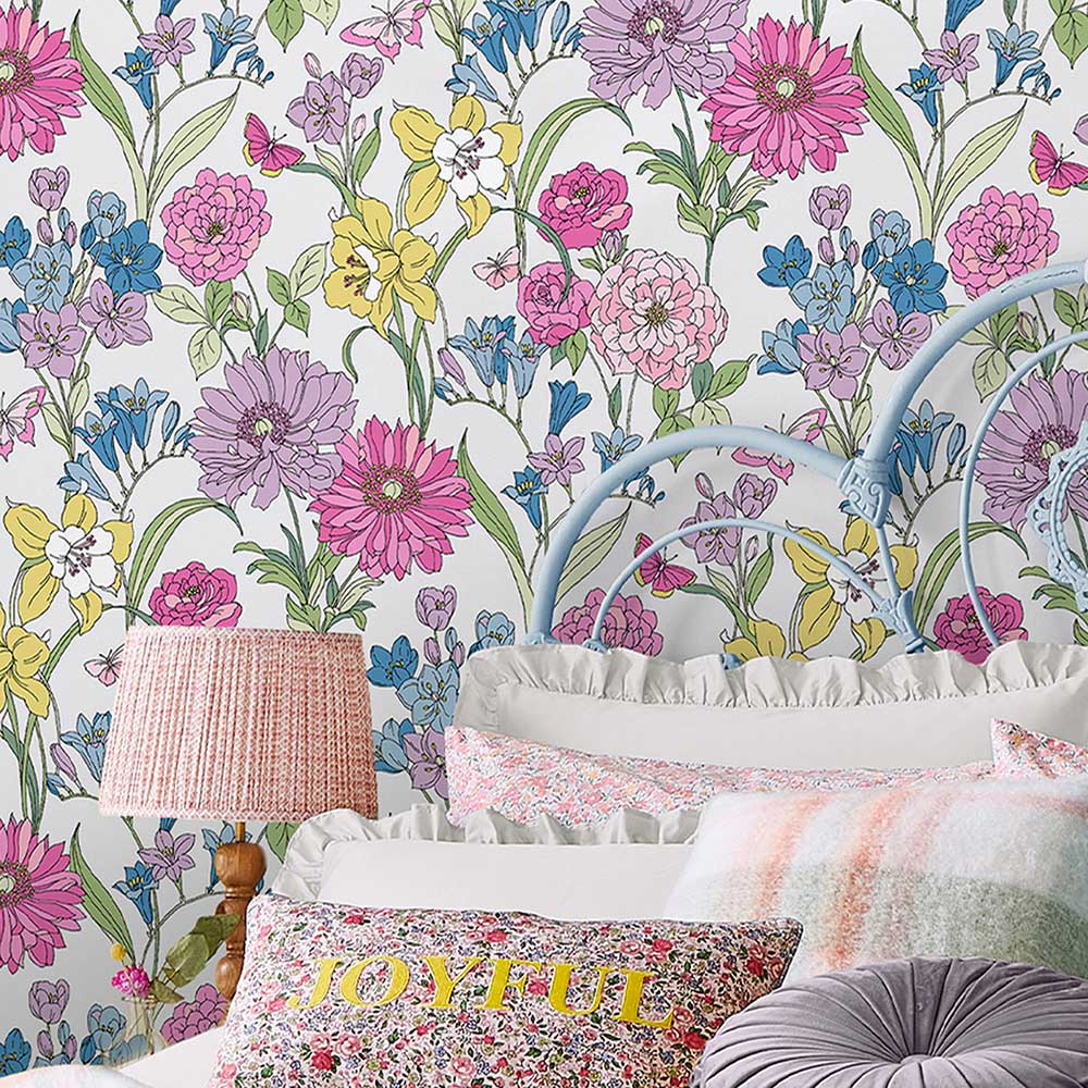 Gilly Wallpaper - Multi coloured - by Laura Ashley