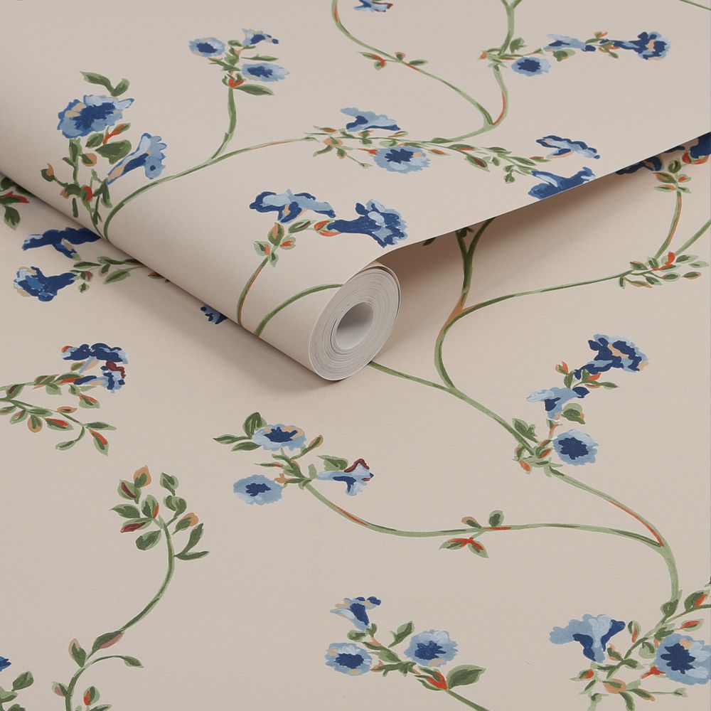 Robey Cottage Floral Wallpaper - Crème - by Joules