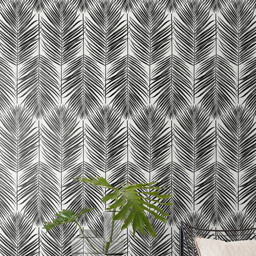 Marina Palm by Etten - Black - Wallpaper : Wallpaper Direct