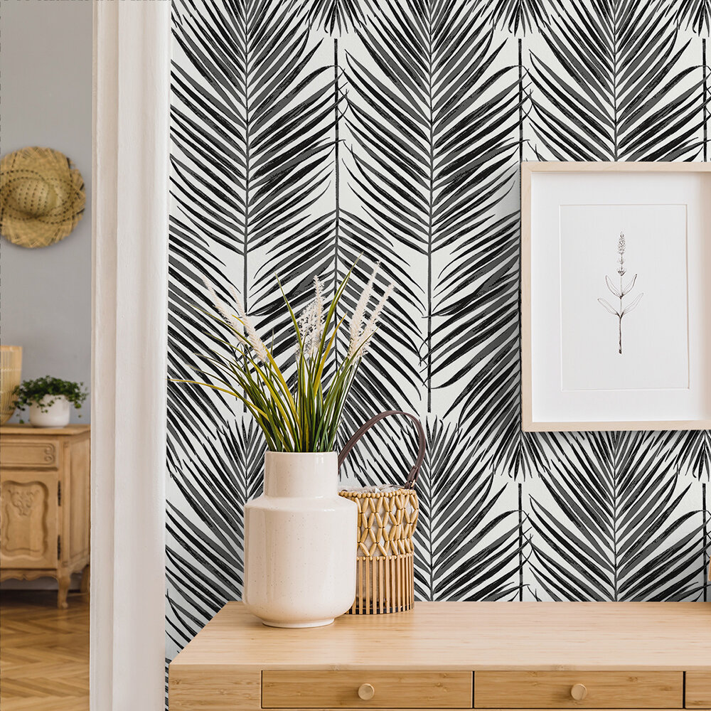 Marina Palm by Etten - Black - Wallpaper : Wallpaper Direct