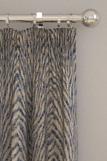 Pencil pleats