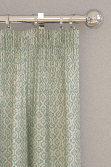 Pencil pleats
