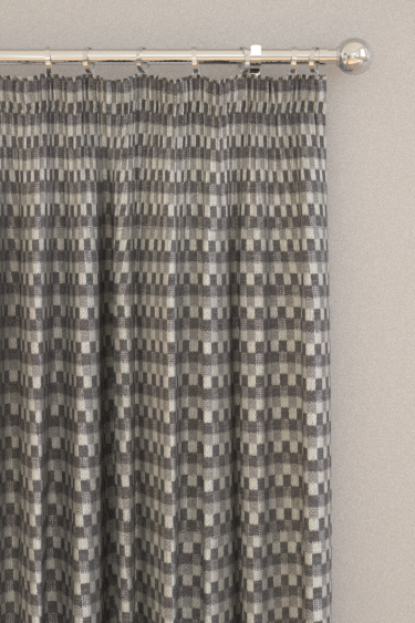 Pencil pleats