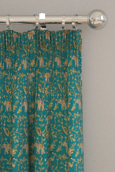 Pencil pleats