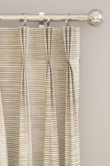 Cortinas Chaco - Tórtola - de Harlequin. Haz clic para obtener más detalles y una descripción.