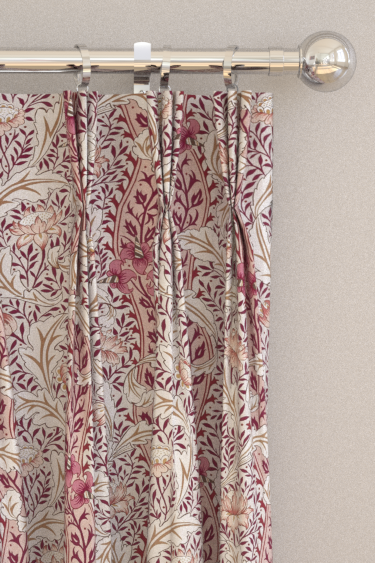 Cortinas Wild Tulip & Vine - Lino/ciruela - de Morris. Haz clic para obtener más detalles y una descripción.