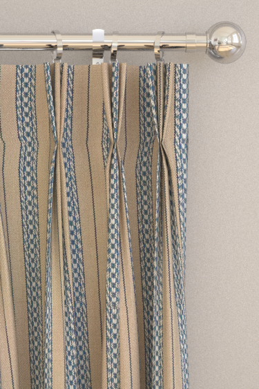 Rideaux Elm Stripe - Indigo / lin - Morris. Cliquez pour en savoir plus et lire la description.